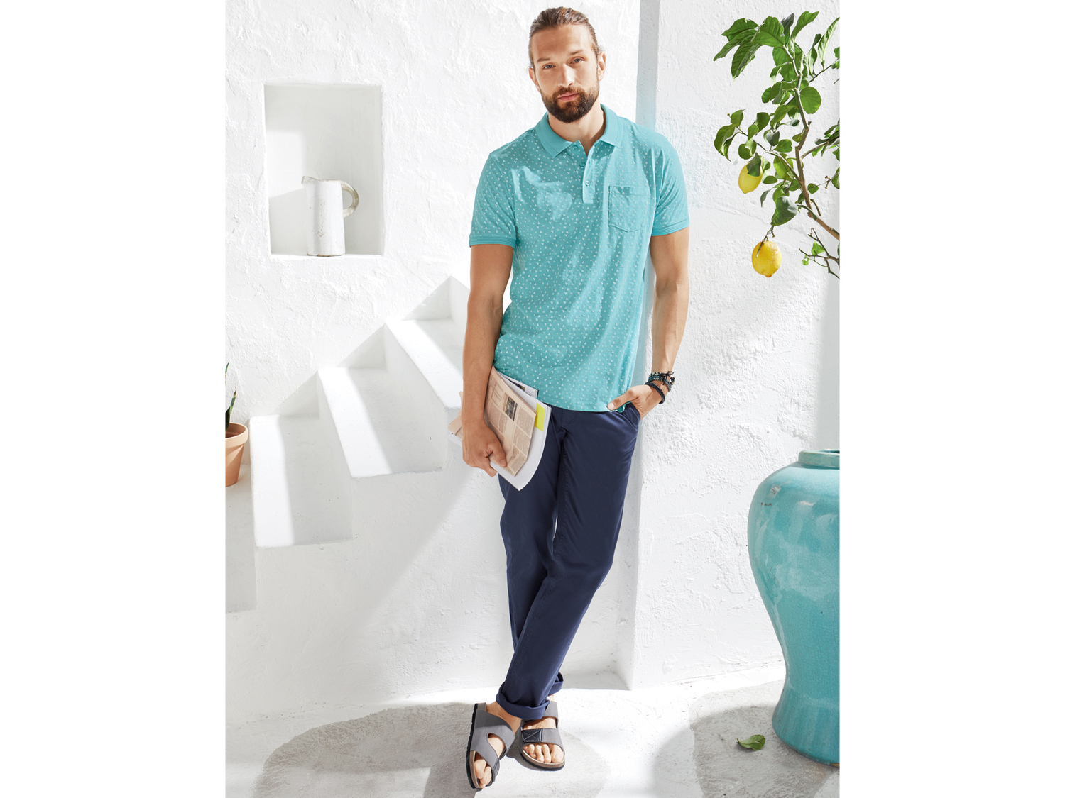 Pantaloni Chino Slim Fit da uomo Livergy, prezzo 9.99 €
Misure: 46-54
Taglie ...