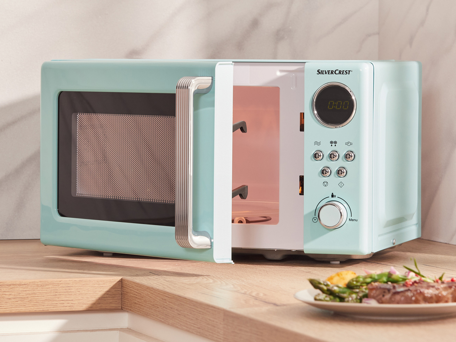 Microonde azzurro Silvercrest Kitchen Tools, prezzo 59.00 €
- Ideale ...