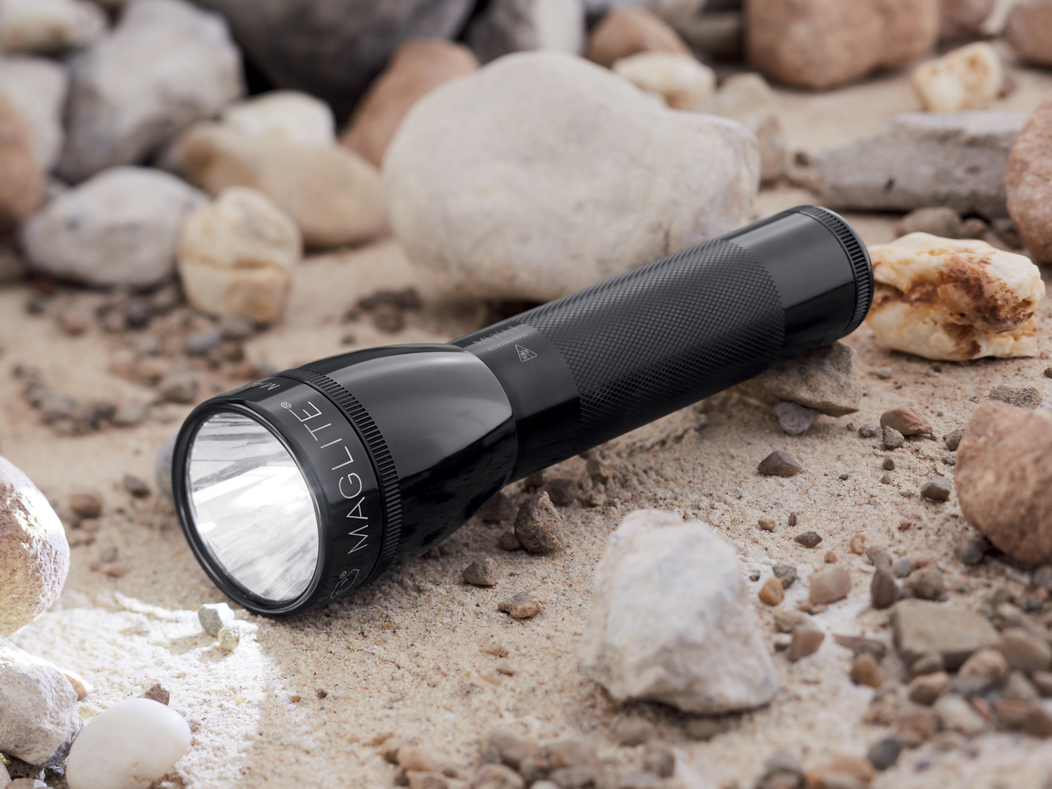 Torcia LED Maglite, prezzo 29.99 €
Caratteristiche