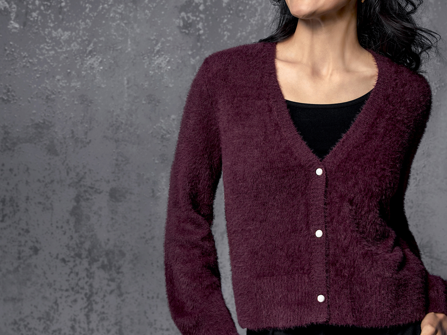 Cardigan da donna Esmara, prezzo 12.99 €
Misure: S-L
Taglie disponibili
Caratteristiche
- ...