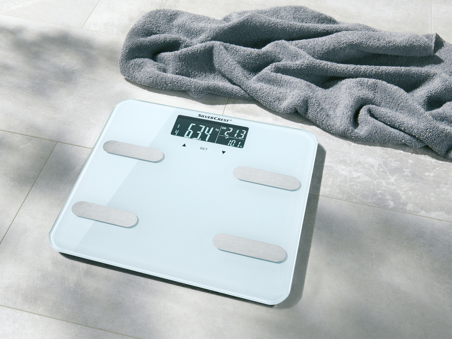 Bilancia pesapersone diagnostica Silvercrest Personal Care, prezzo 9.99 € ...