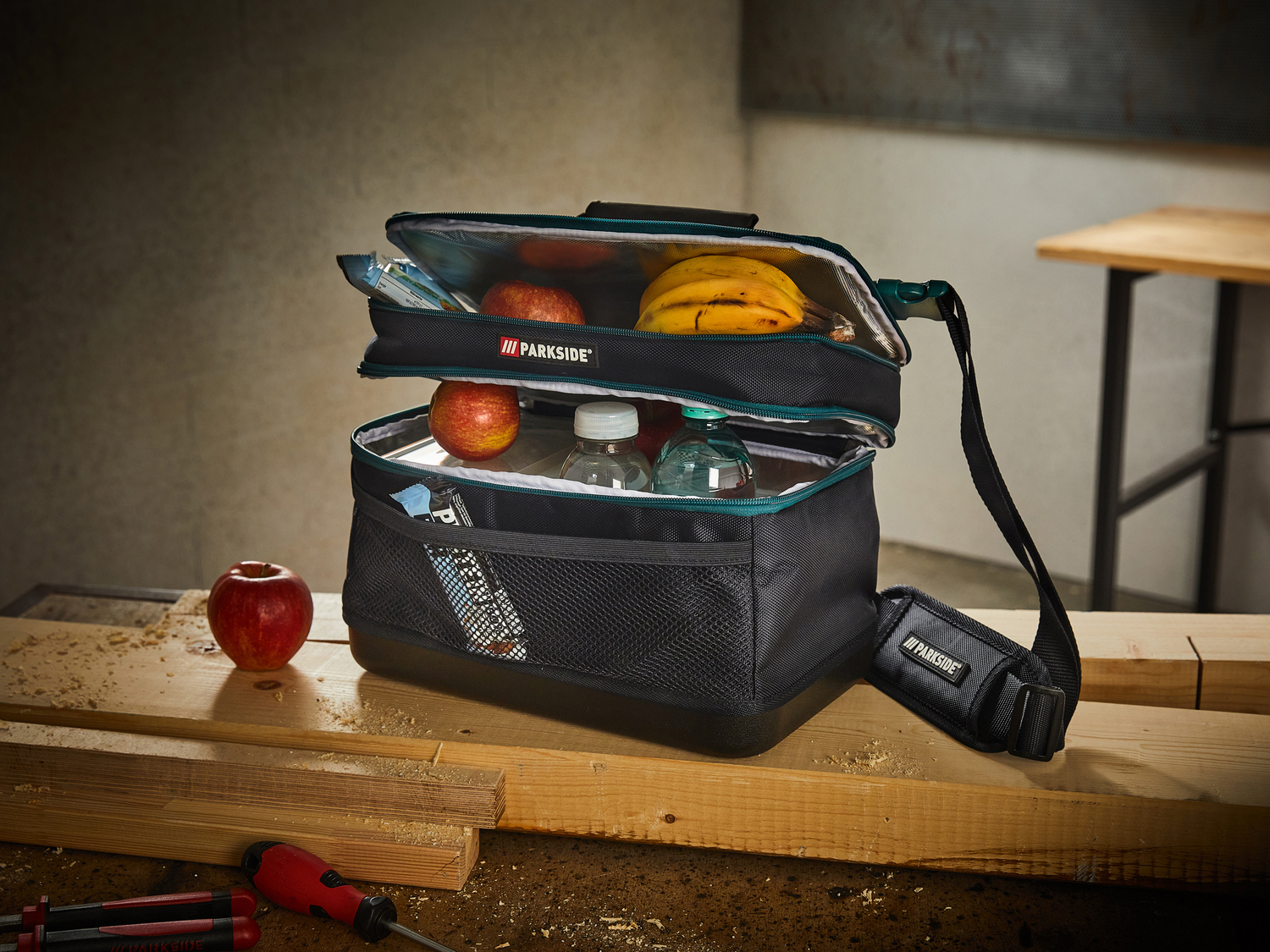 Borsa portapranzo Parkside, prezzo 17.99 €
- Due scomparti per conservare ...