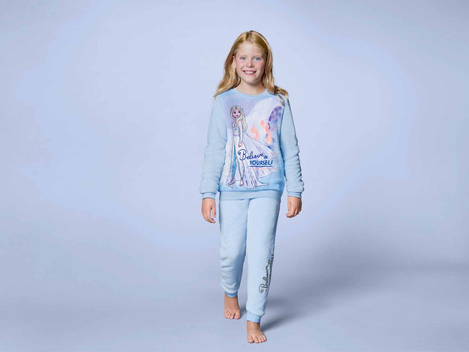 Pigiama da bambina Frozen, Peppa Pig Oeko-tex, prezzo 9.99 € 
Misure: 2-10 anni ...
