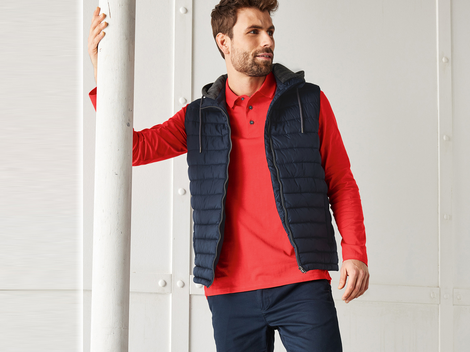 Polo a maniche lunghe da uomo Livergy, prezzo 9.99 €
Misure: S-XL
- ...