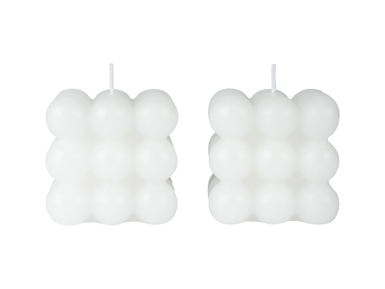 Set candele a sfera , prezzo 2.99 EUR
Set candele a sfera 2 pezzi
- 2 x 140 g