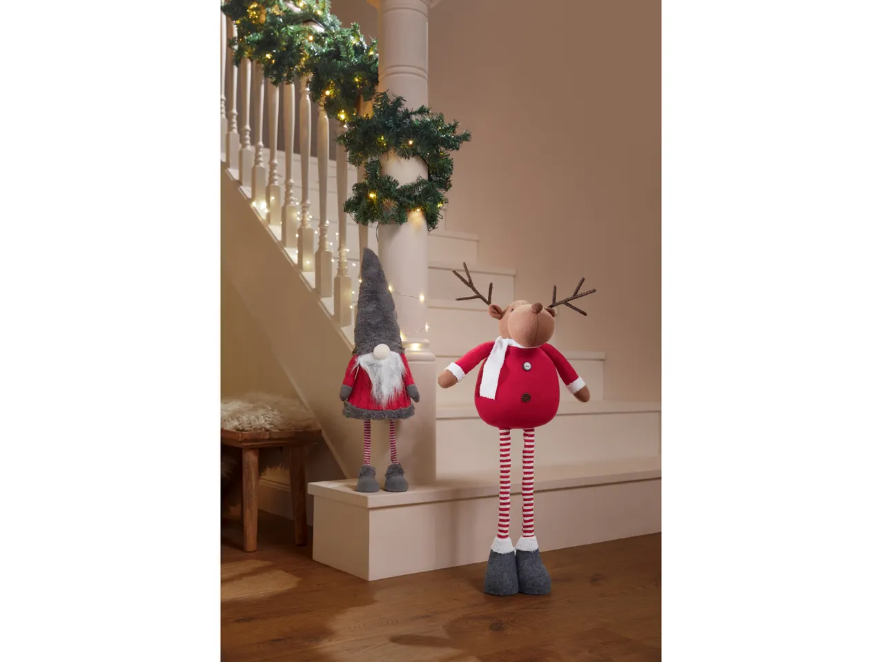Gnomo o renna decorativi , prezzo 9.99 EUR
Gnomo o renna decorativi
- Con gambe ...