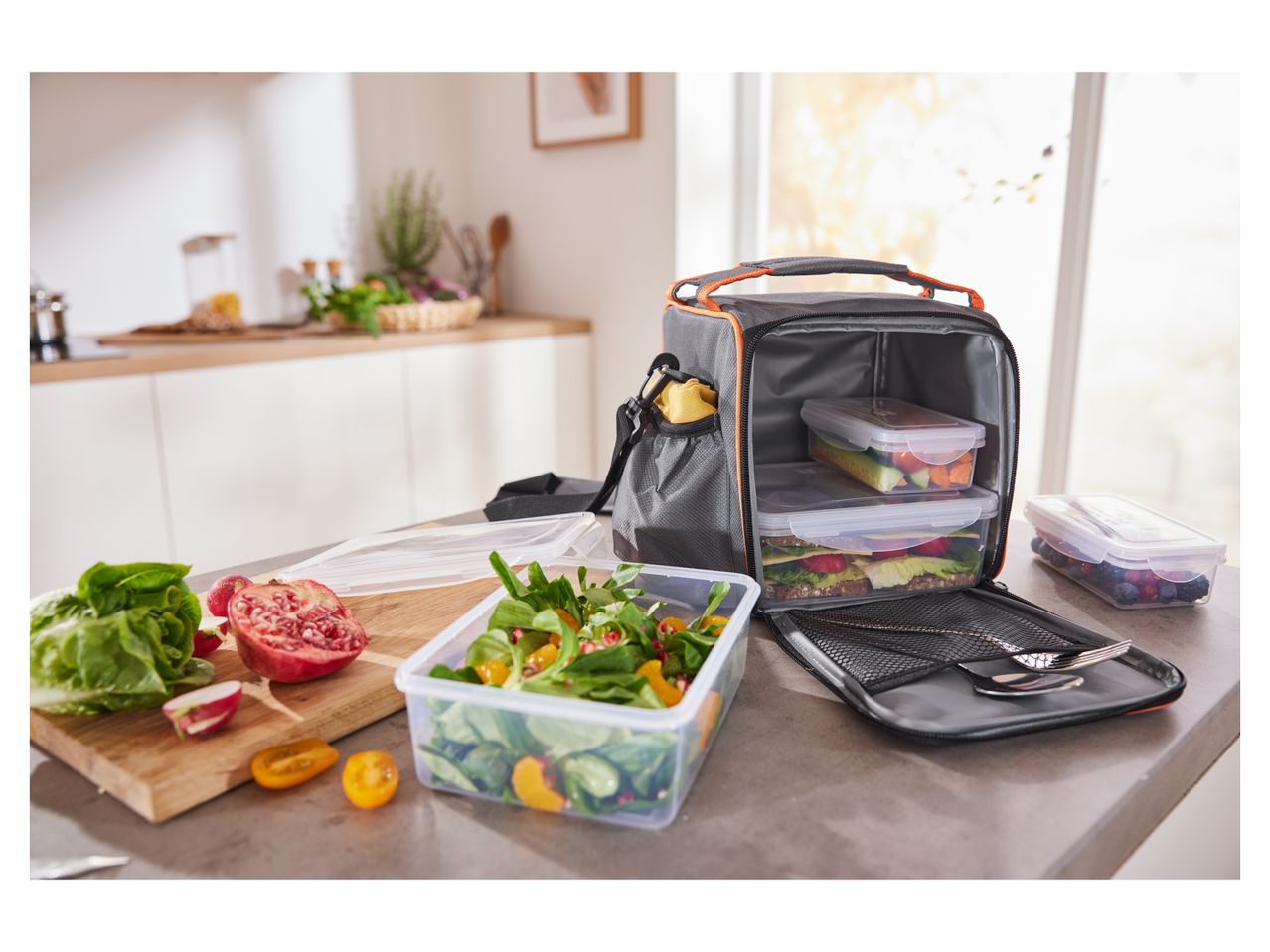 Borsa termica con portavivande , prezzo 9.99 EUR
Borsa termica con portavivande ...