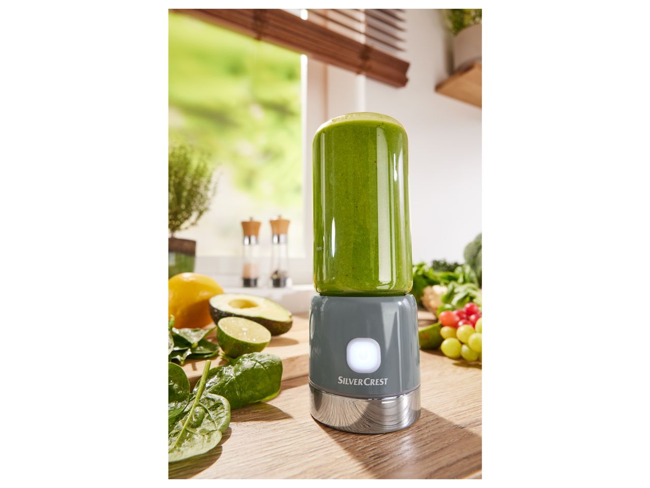 Frullatore per smoothie portatile , prezzo 17.99 EUR
Frullatore per smoothie portatile ...