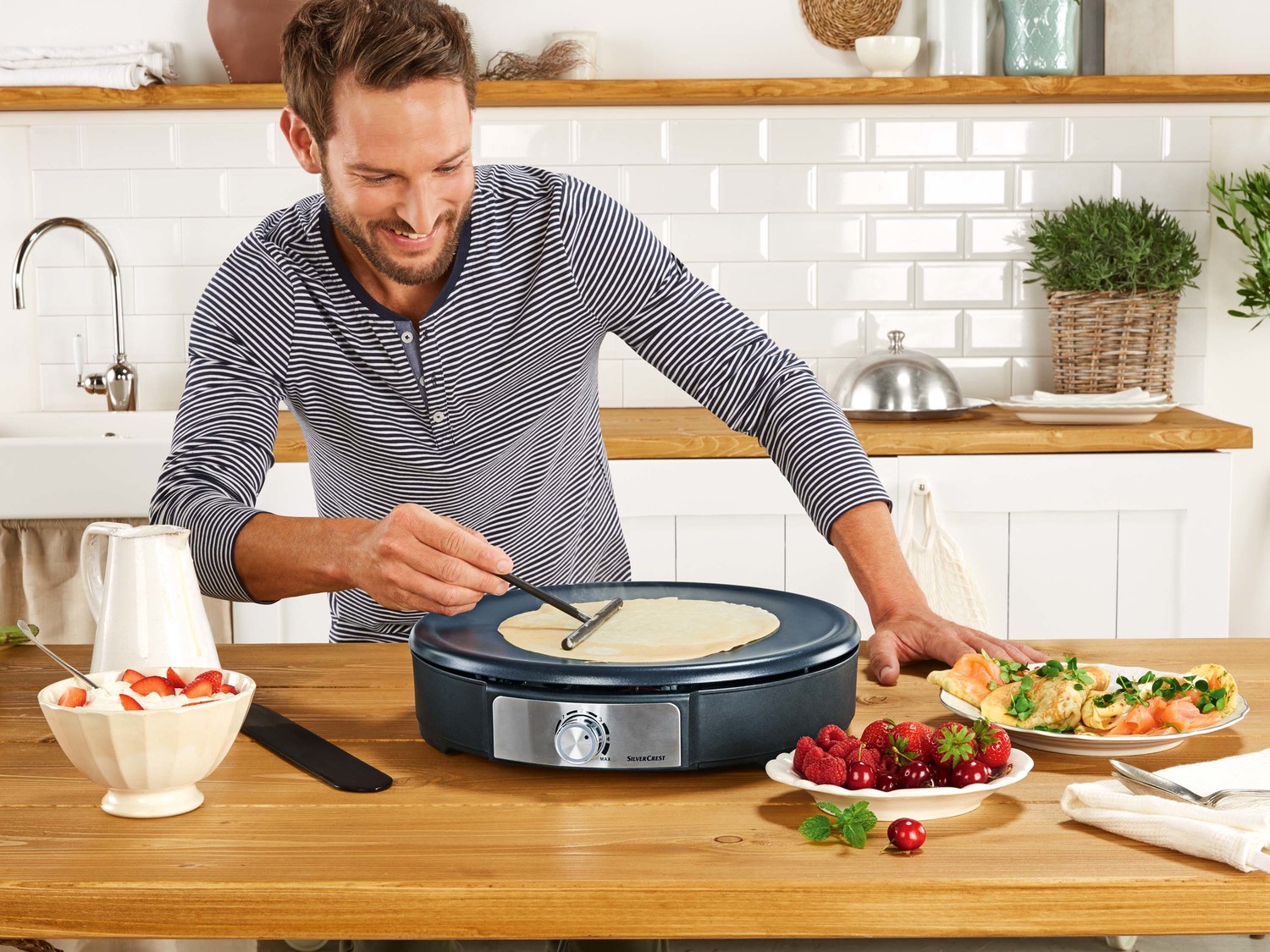 Piastra elettrica per crêpes Silvercrest Kitchen Tools, prezzo 29.99 € ...