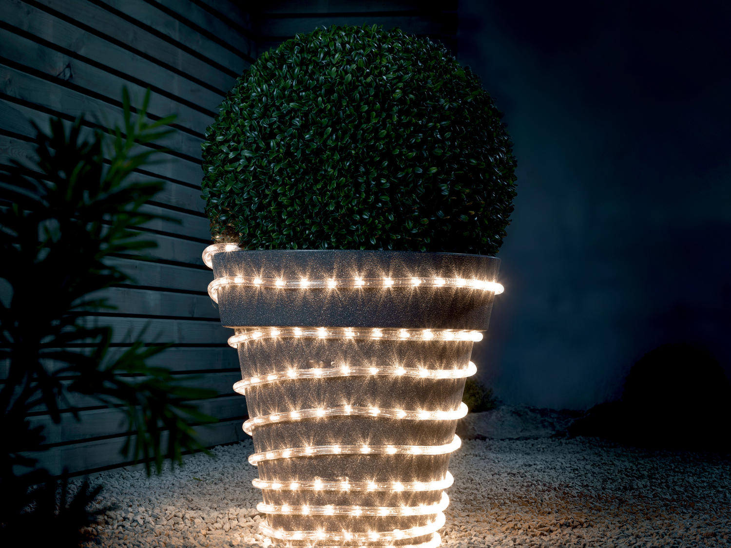Tubo luminoso LED Melinera, le prix 14.99 €
- Per interni ed esterni
- ...