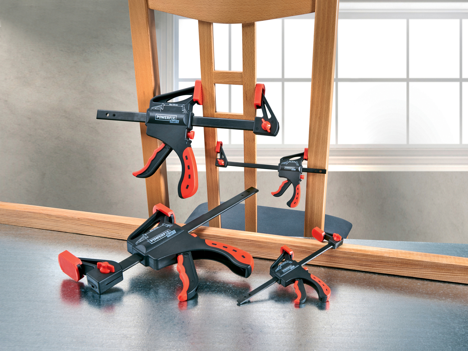 Set morsetti rapidi Powerfix, prezzo 9.99 €
2 o 4 pezzi
- Forza di tensione ...