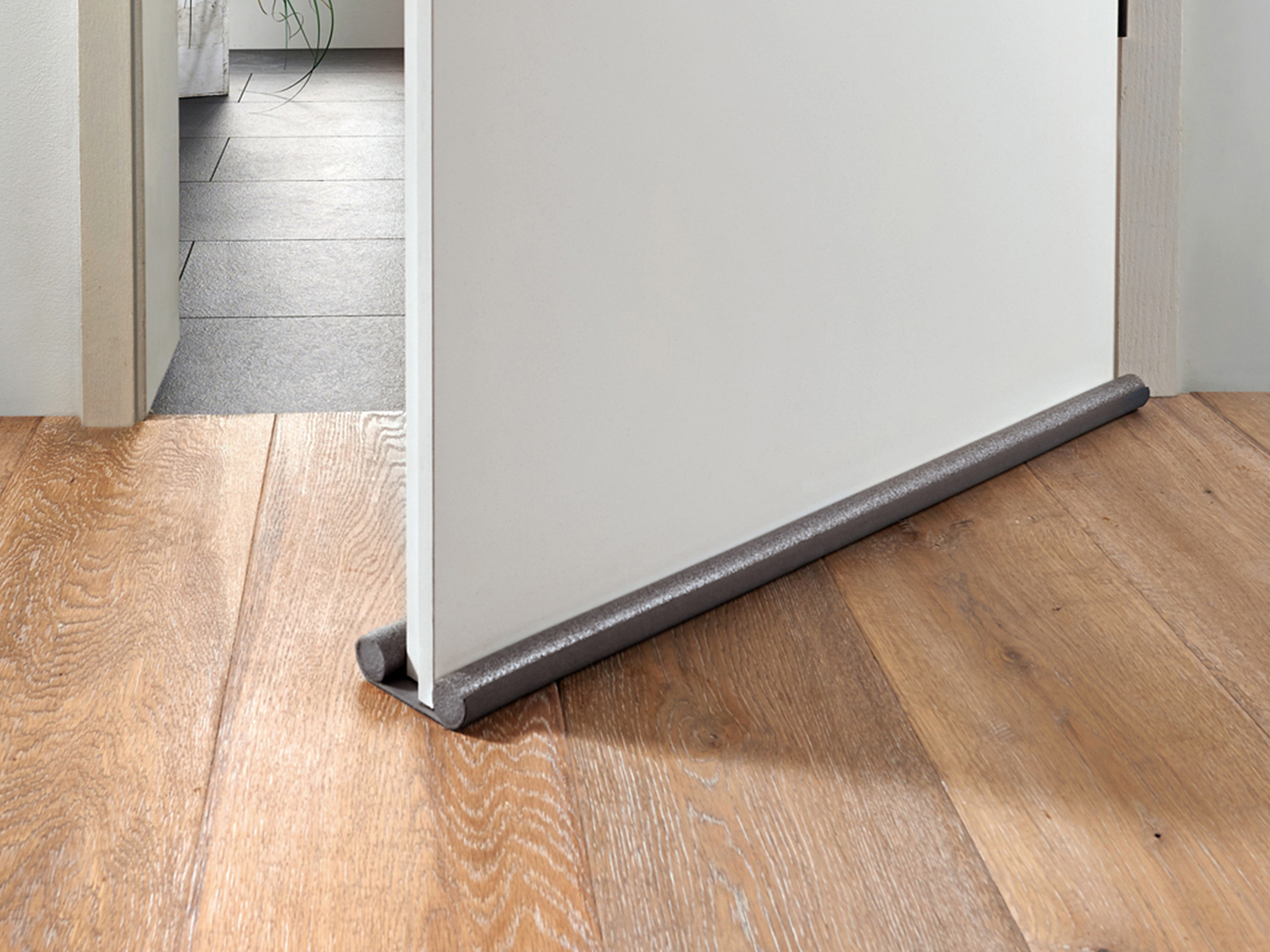Paraspifferi per porte Powerfix, prezzo 2.99 € 
- Per chiudere fessure di max. ...