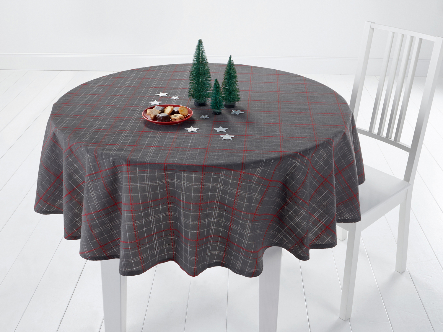 Tovaglia natalizia Meradiso, prezzo 7.99 €
130x160 cm o Ø 160 cm
- ...