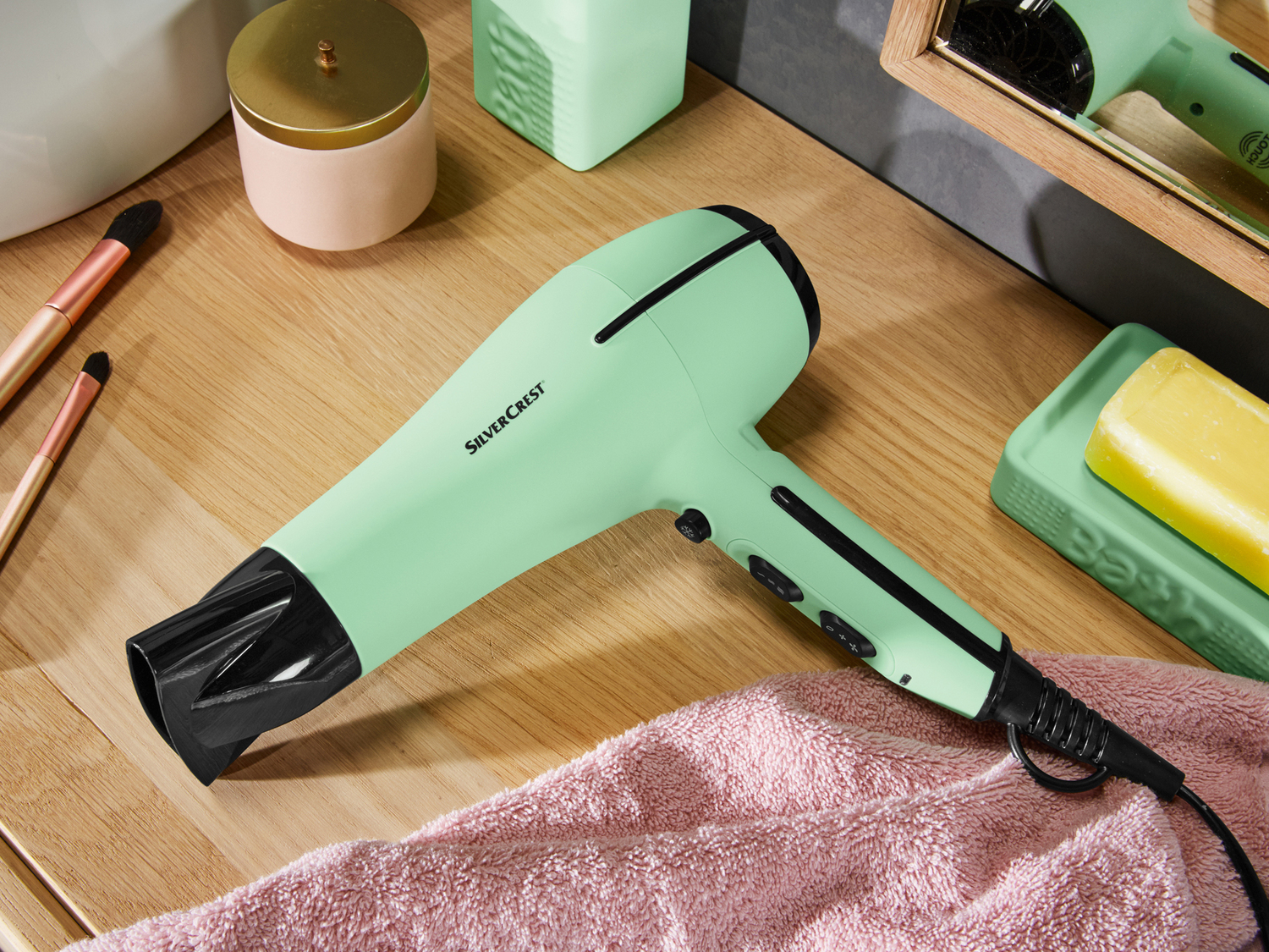 Asciugacapelli agli ioni con sensore Touch Silvercrest Personal Care, prezzo 17.99 ...