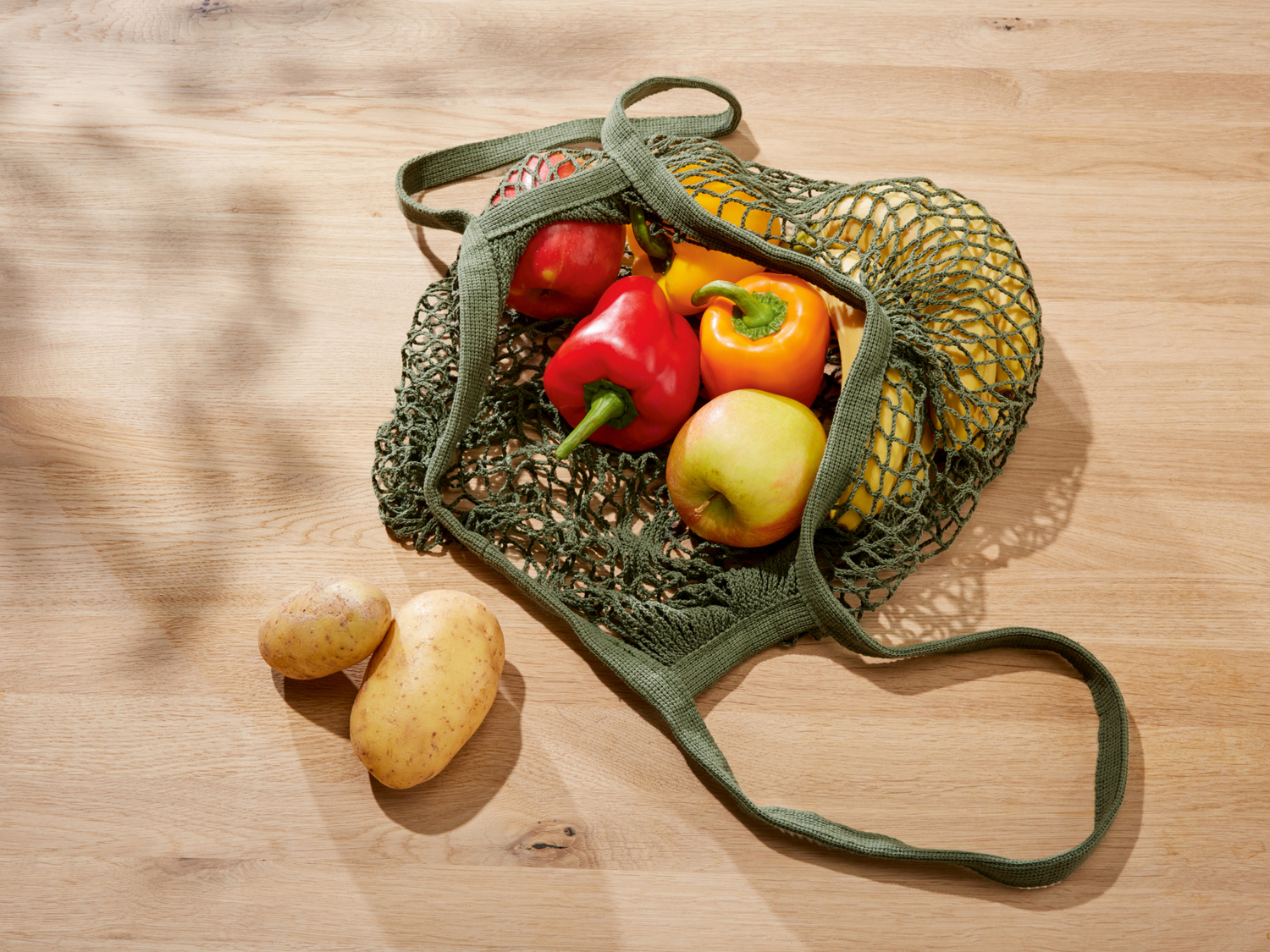 Borsa a rete Meradiso, prezzo 2.99 €
- Puro cotone
- 33 x 40 cm
Caratteristiche
...
