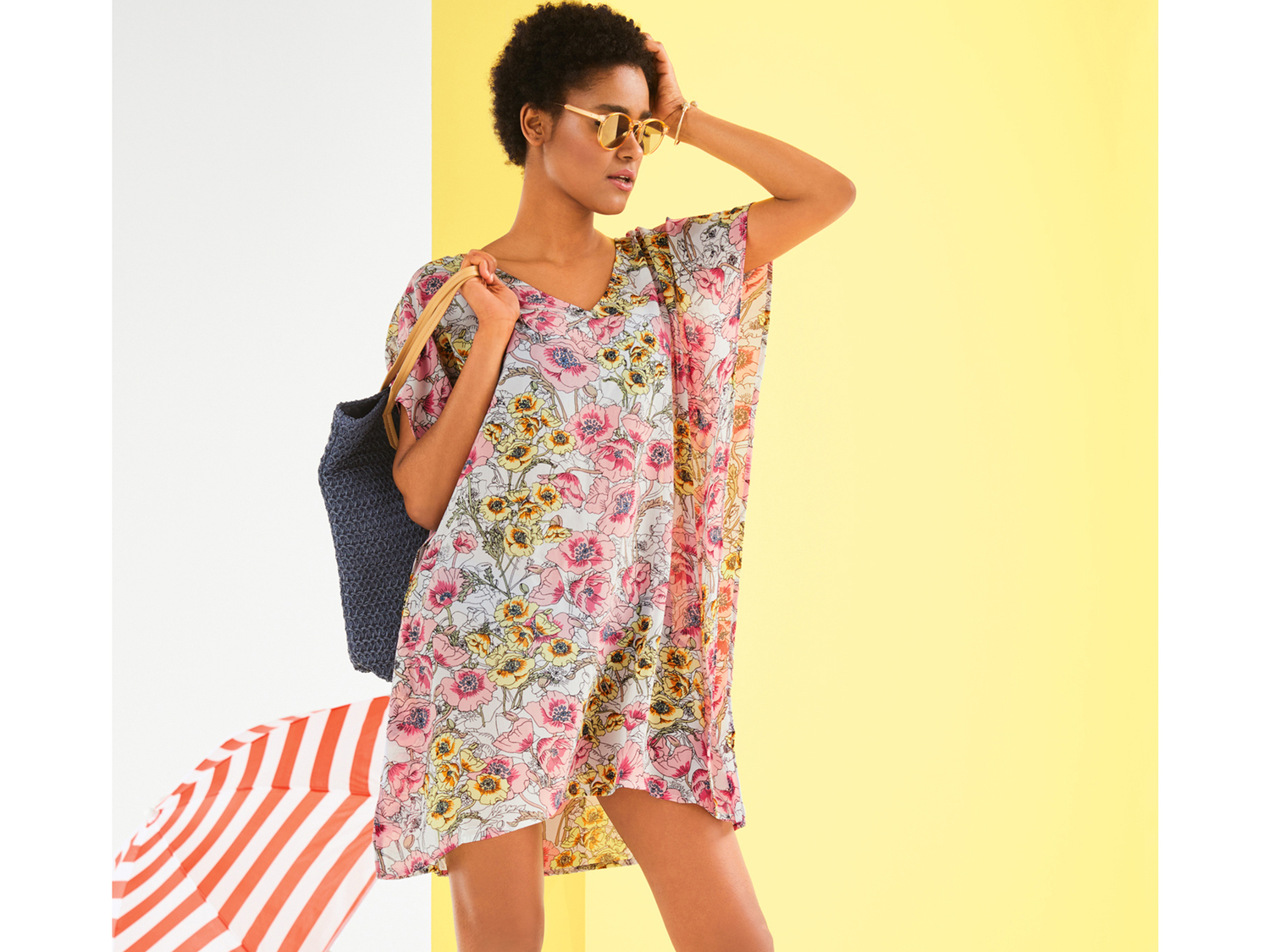 Tunica da spiaggia per donna Esmara, prezzo 9.99 €
Misure: S-L
Taglie ...