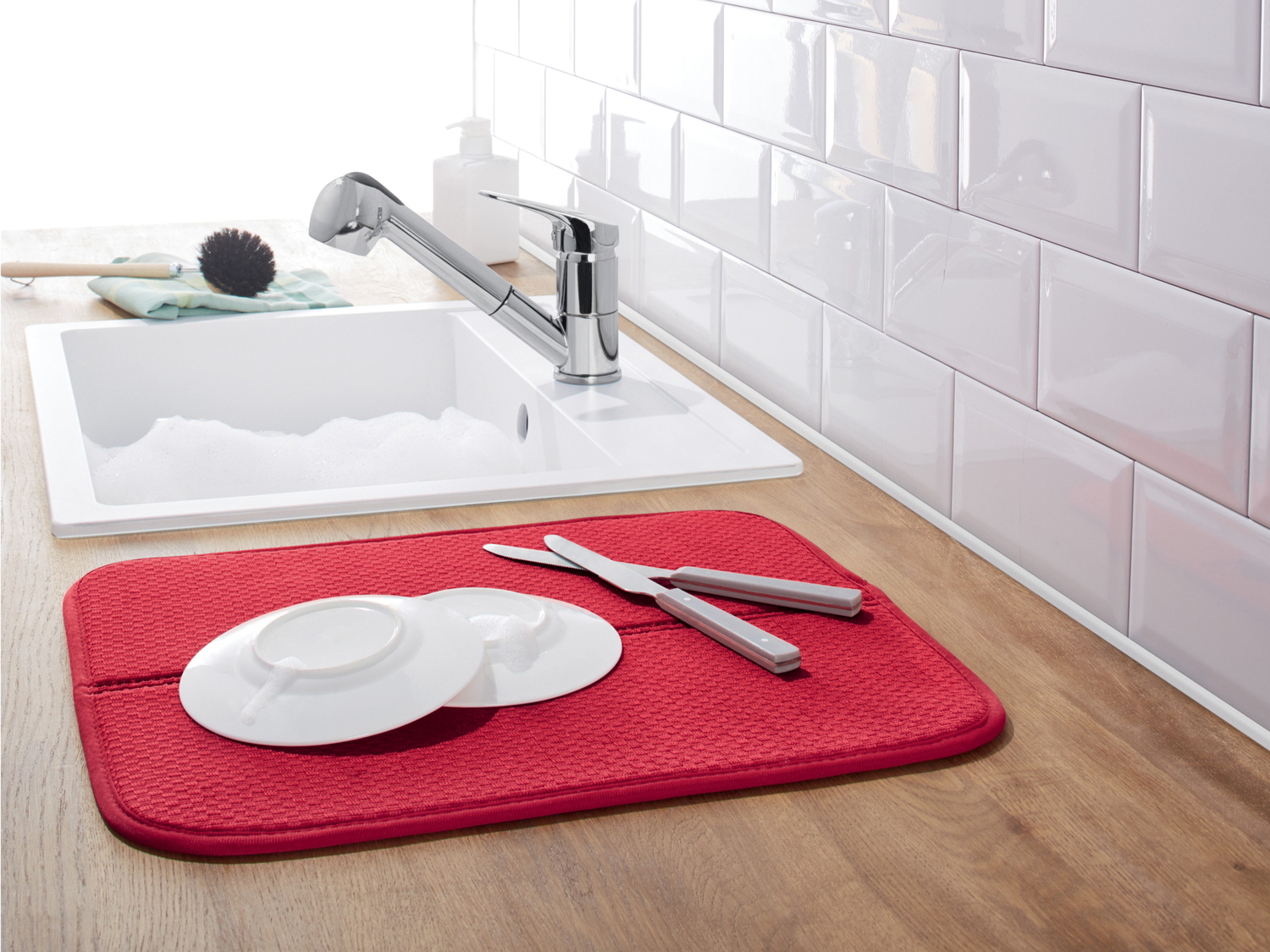 Tappetino scolapiatti Meradiso, prezzo 2.99 €
- 2 diverse superfici
- ...