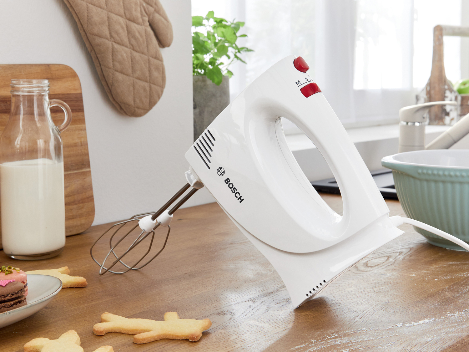 Sbattitore elettrico Bosch, prezzo 22.99 €
- Con funzione Pulses/Turbo
- ...