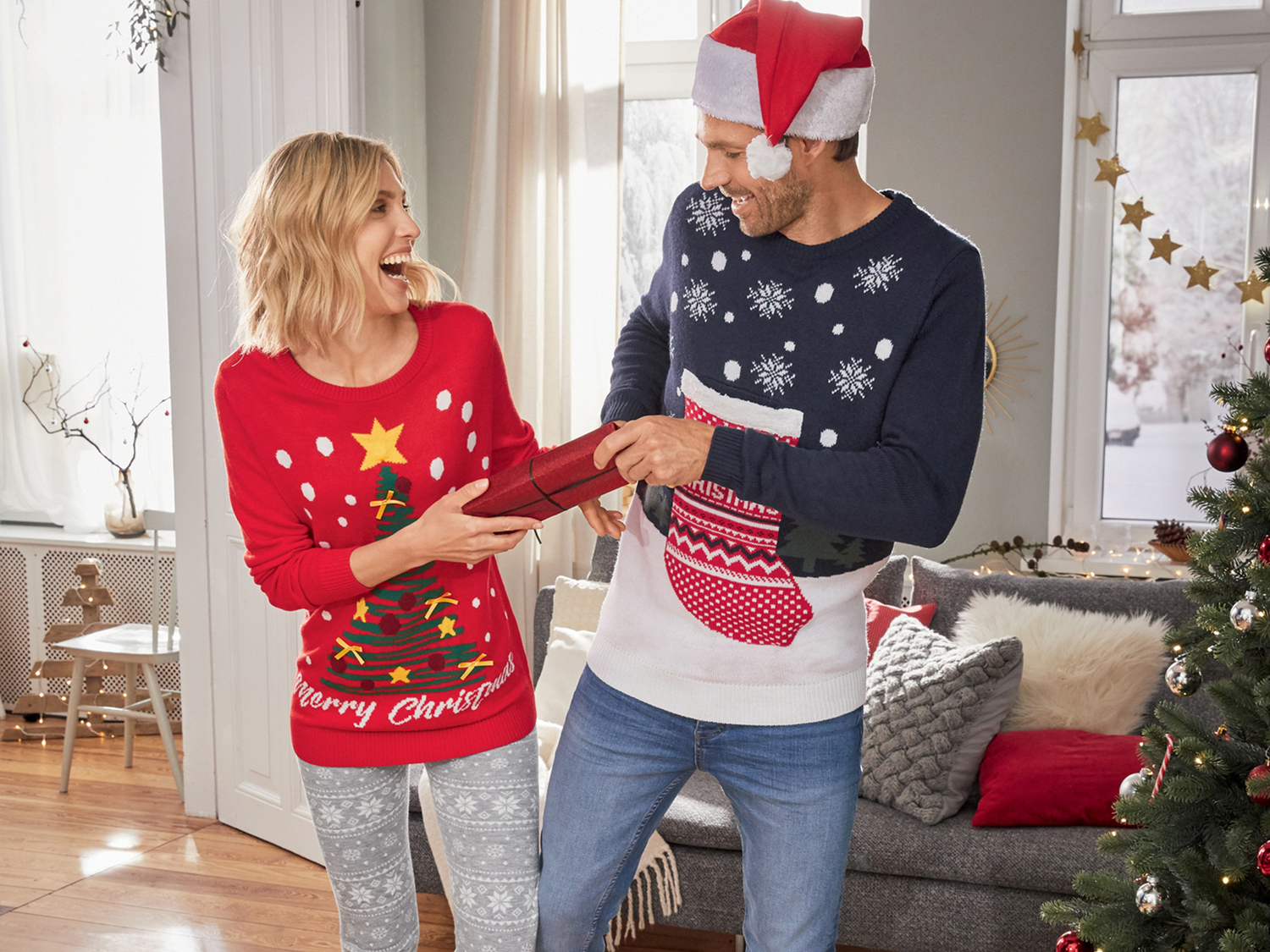 Pullover natalizio da donna Esmara, prezzo 9.99 €
Misure: S - L
- Effetti ...
