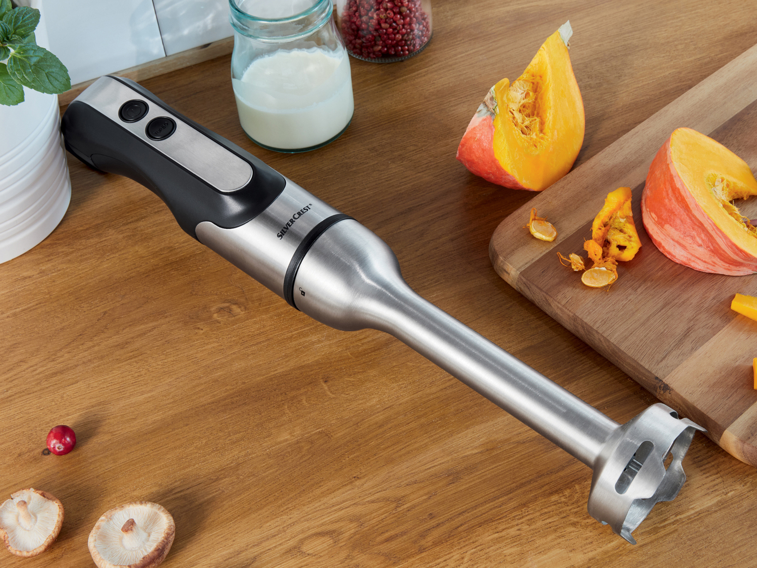 Frullatore ad immersione Silvercrest Kitchen Tools, prezzo 19.99 €
- ...