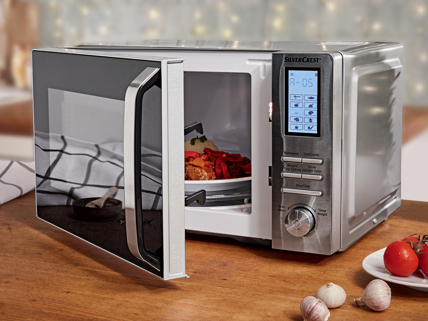 Microonde digitale argento Silvercrest Kitchen Tools, prezzo 69.00 €
- ...