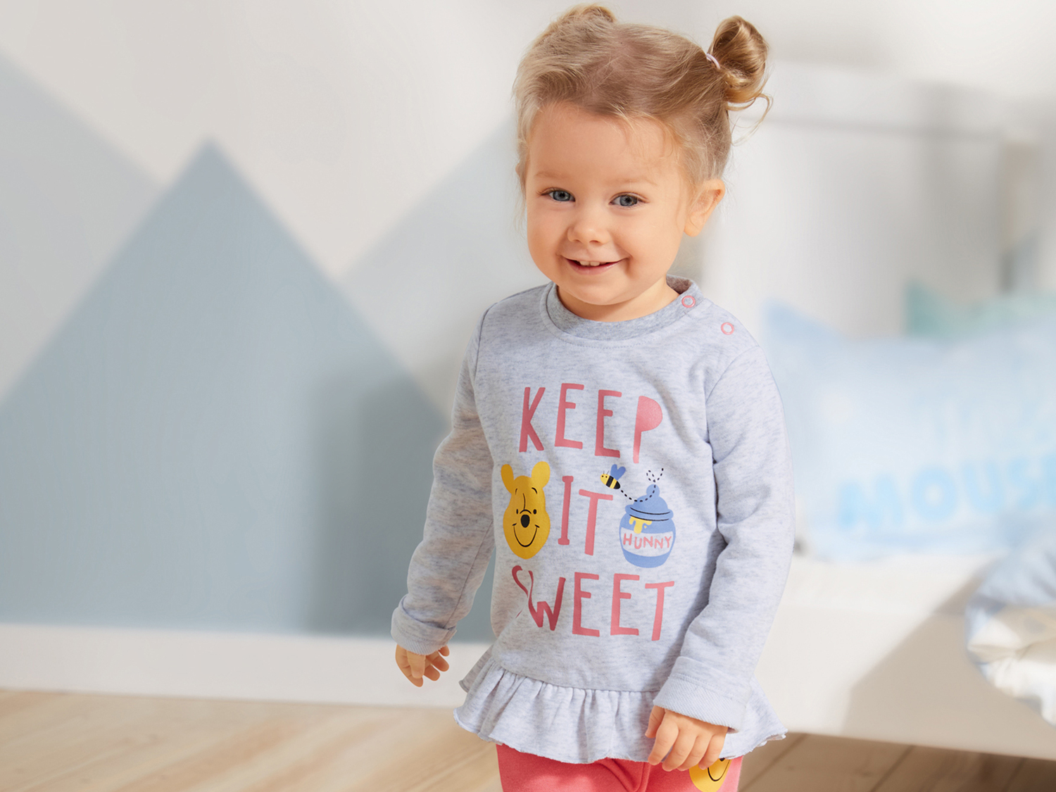 Tuta per neonata Oeko-tex, prezzo 9.99 € 
Misure: 2-24 mesi
Taglie disponibili

Caratteristiche ...