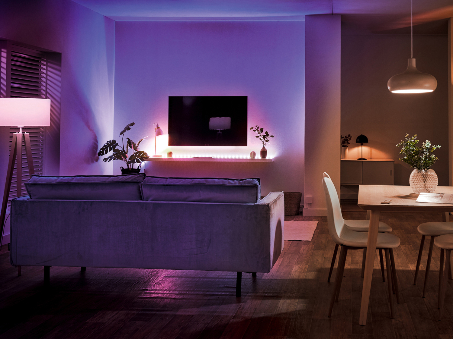 Lampadina SMART colorata Livarno Lux, prezzo 8.99 €
- Colori e tonalità ...