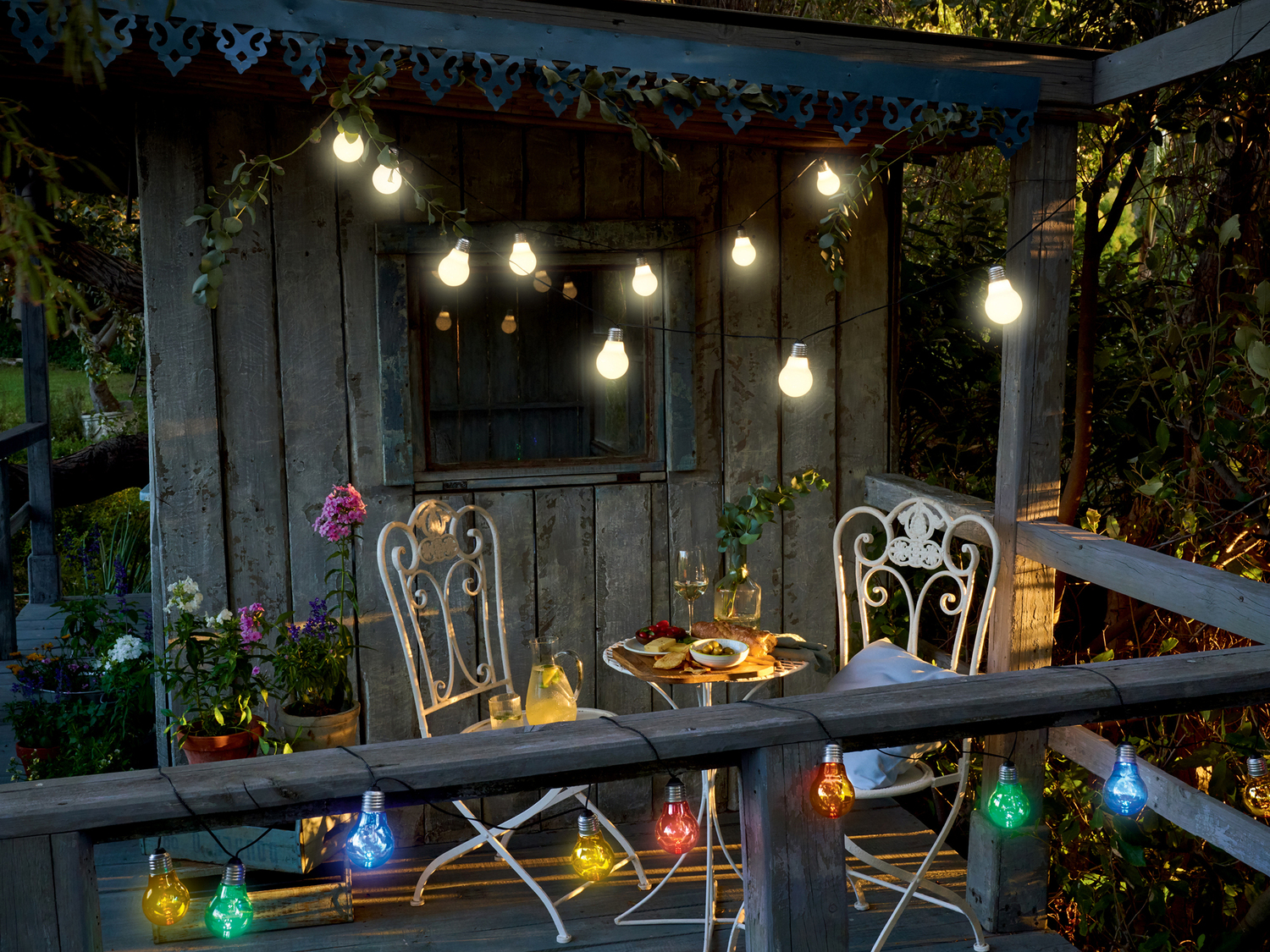 Catena luci decorative LED Melinera, prezzo 14.99 €
- Per ambienti interni ...