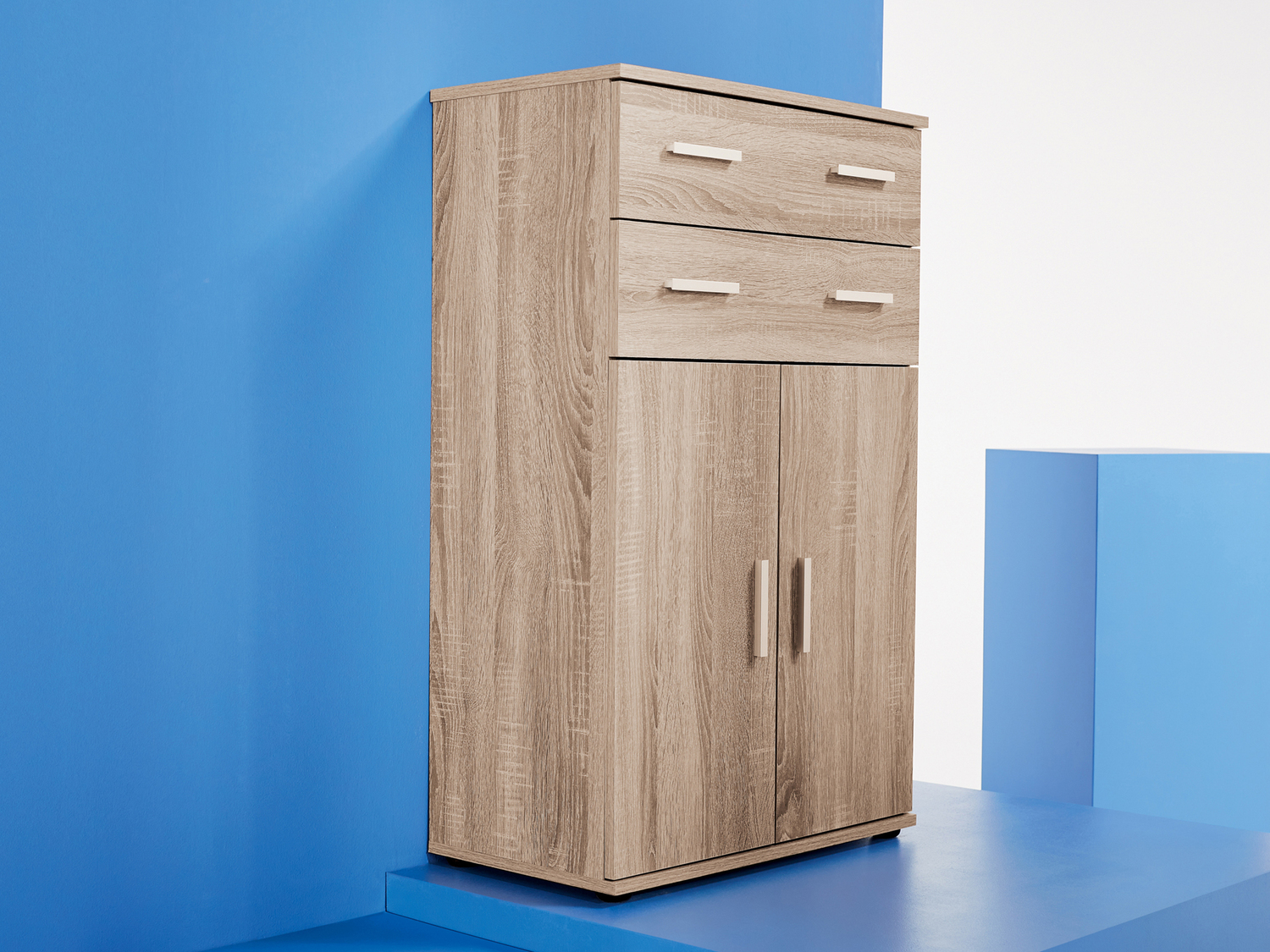 Mobiletto 2 cassetti e 2 ante Livarno, prezzo 44.00 €
- Ripiano regolabile in ...