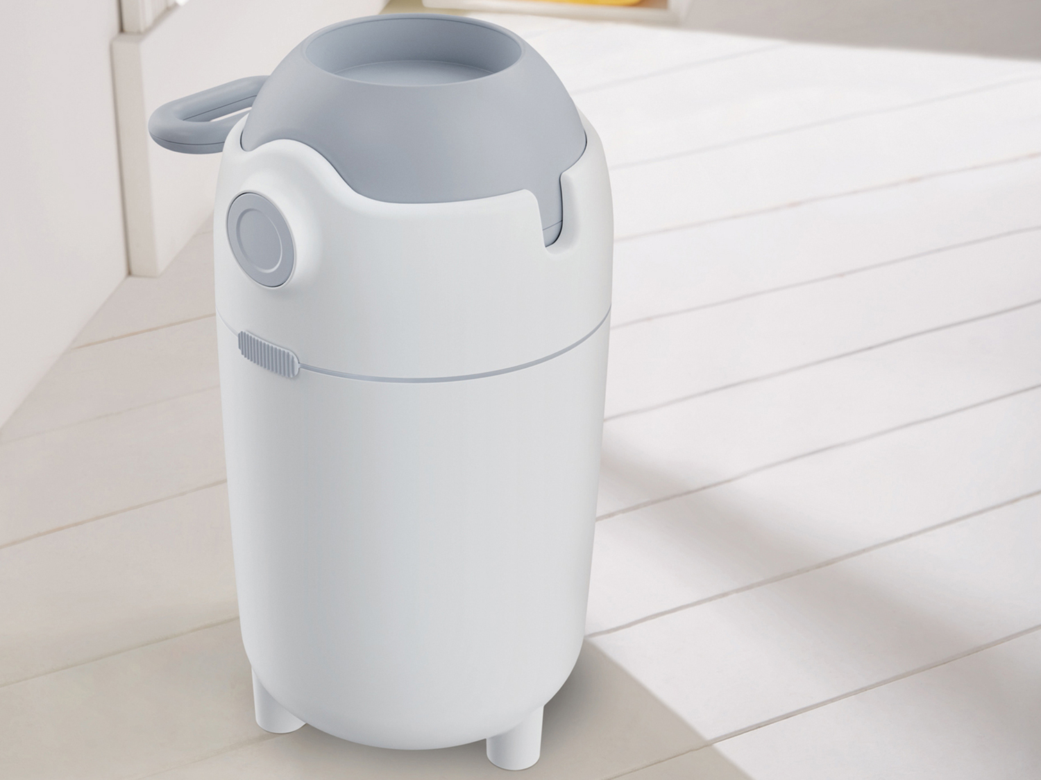 Secchio per pannolini 3-anni-di-garanzia, prezzo 19.99 €
- 46,5 x 24 x 31 cm
Caratteristiche ...