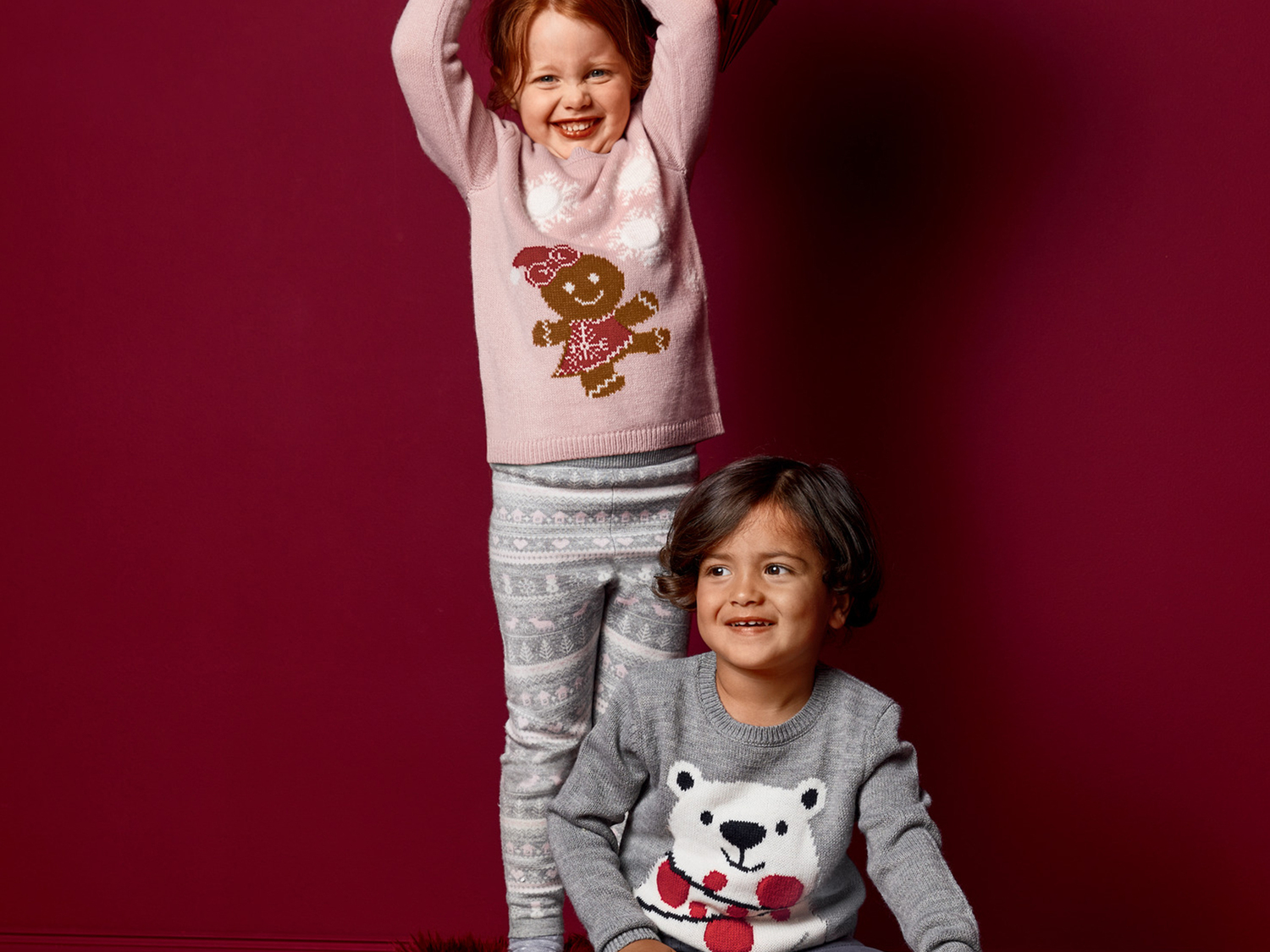 Pullover natalizio da bambina Lupilu, prezzo 7.99 €
Misure: 1-6 anni ...