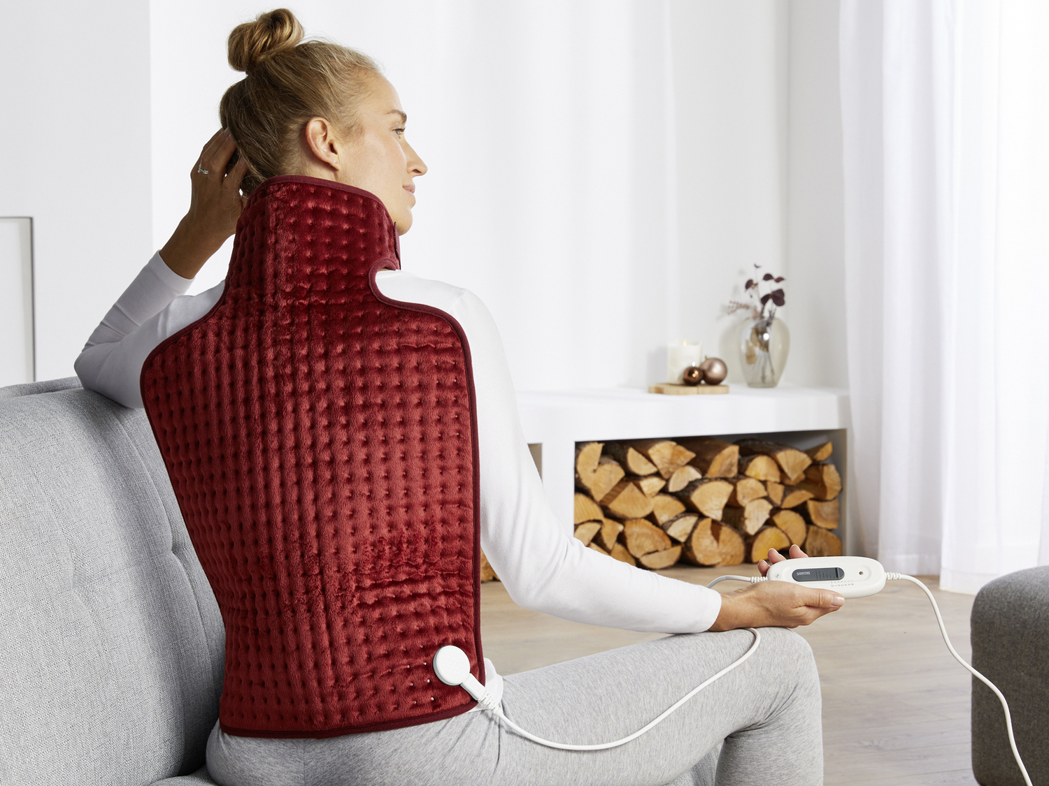 Termoforo per schiena e cervicale Sanitas, prezzo 17.99 € 
- Regolazione della ...