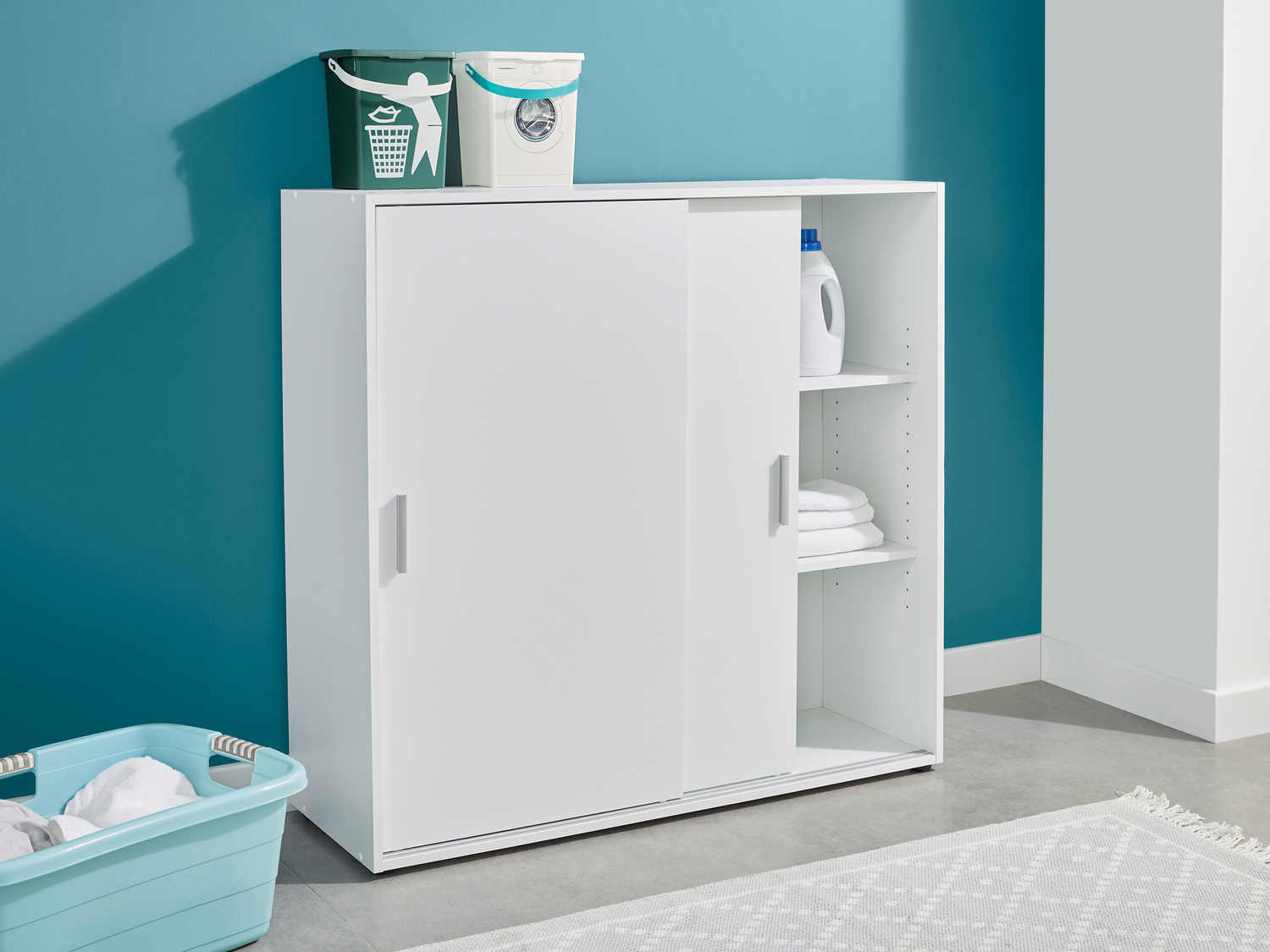 Mobiletto con ante scorrevoli Livarno, prezzo 59.00 €
Caratteristiche
- ...