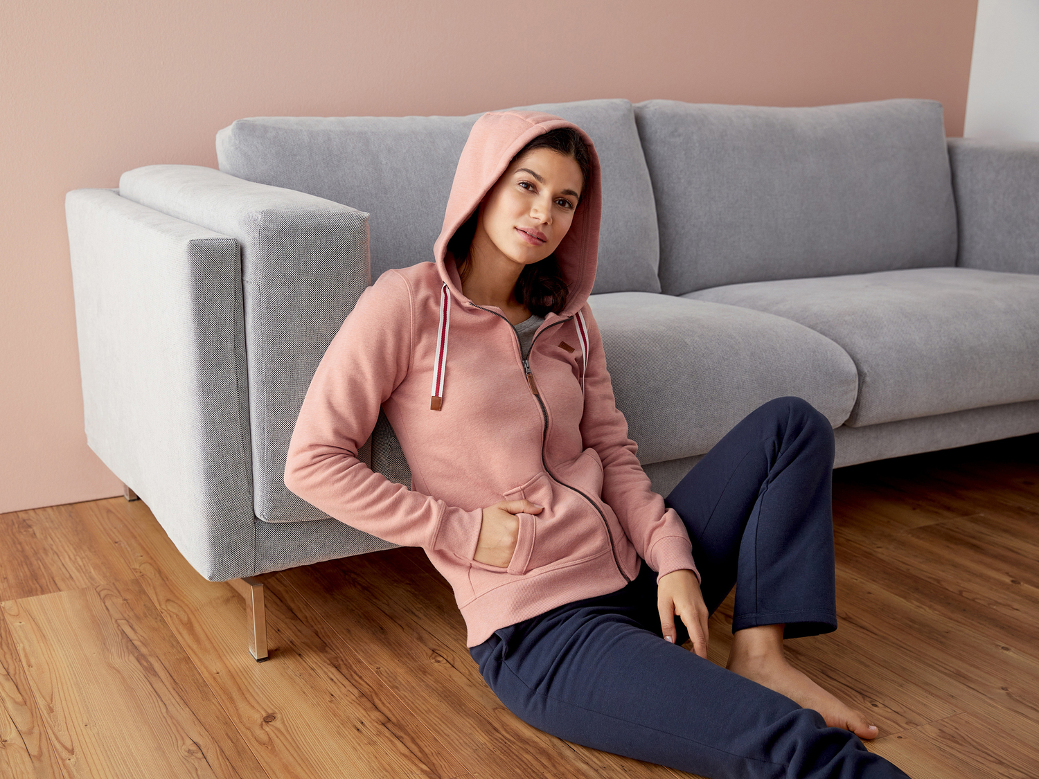 Felpa da donna Esmara, prezzo 12.99 €
Misure: S-L
Taglie disponibili
Caratteristiche
- ...