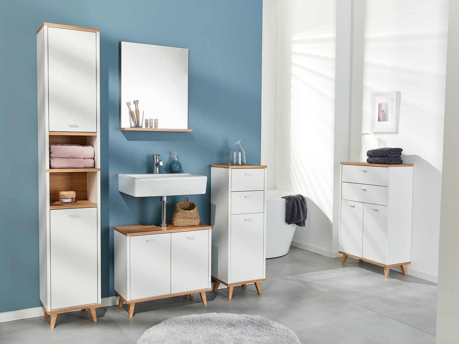 Mobiletto sottolavabo Livarno, prezzo 34.99 €
- Con intaglio per sifone
- Materiale ...