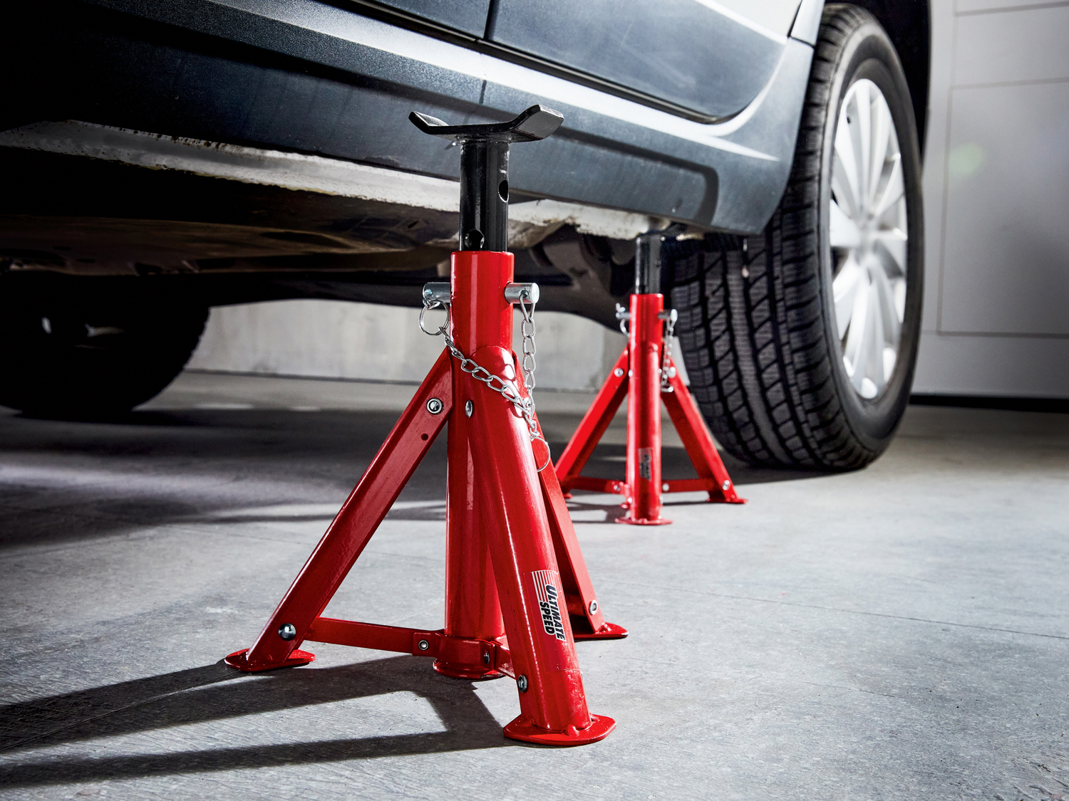 Cavalletto pieghevole per auto Ultimate Speed, prezzo 19.99 €
2 pezzi ...