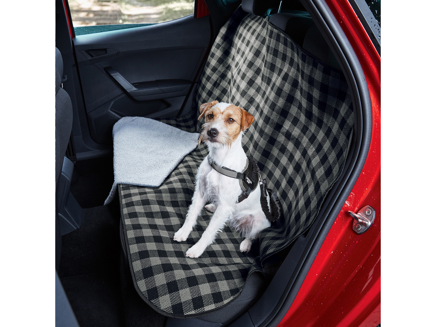 Telo auto o tappetino per cani Zoofari, prezzo 7.99 €
Telo auto per cani
- ...