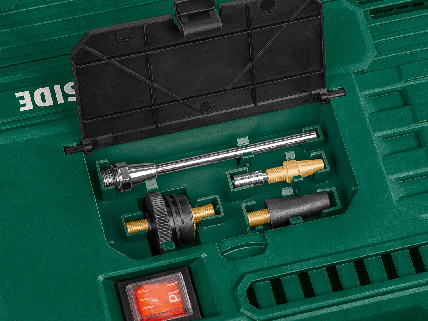 Compressore portatile Parkside, prezzo 59.00 €
- Motore elettrico
- Tasca ...