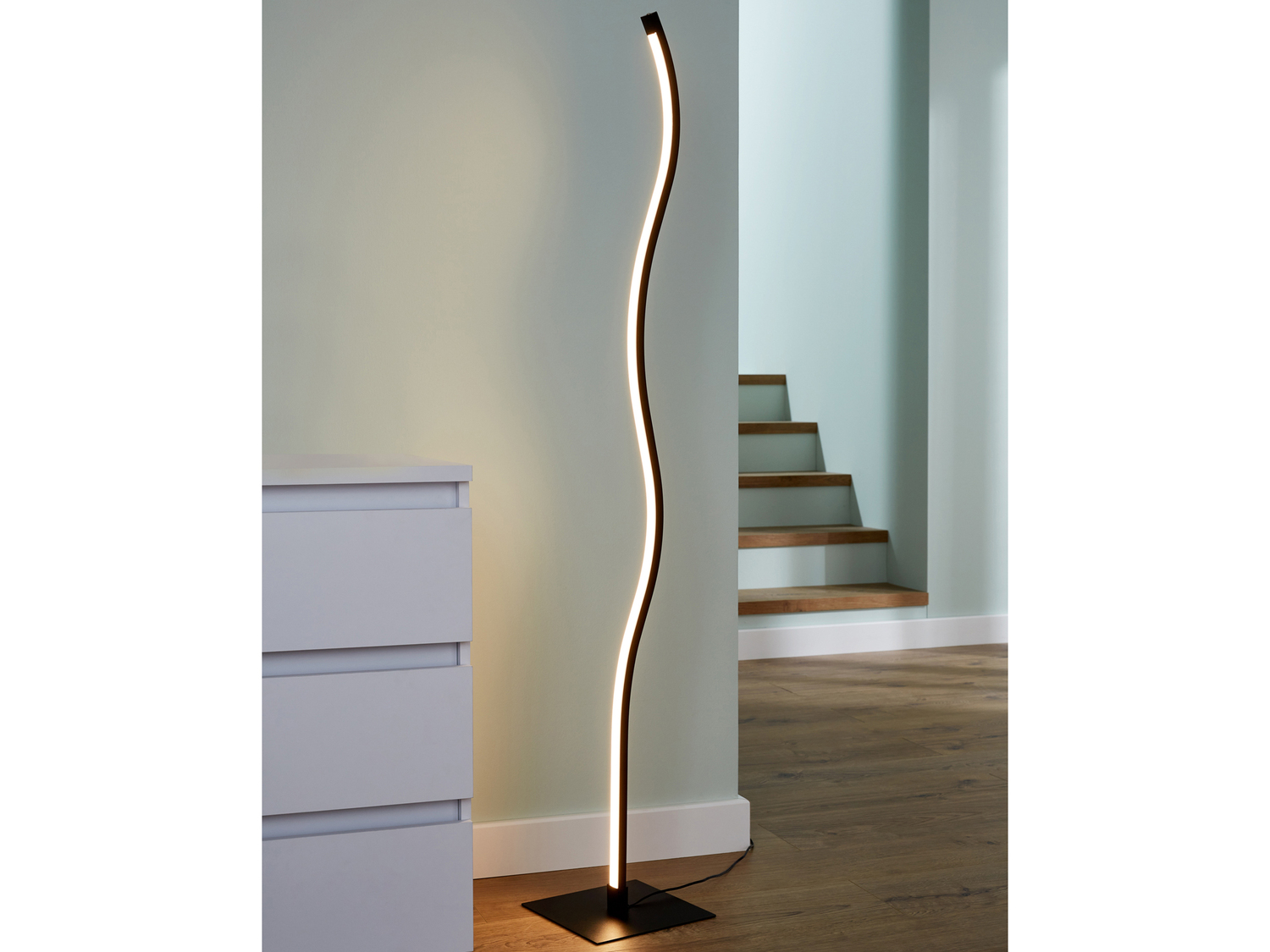 Piantana a LED Livarno, prezzo 34.99 €
- Dimmer tattile con funzione ...