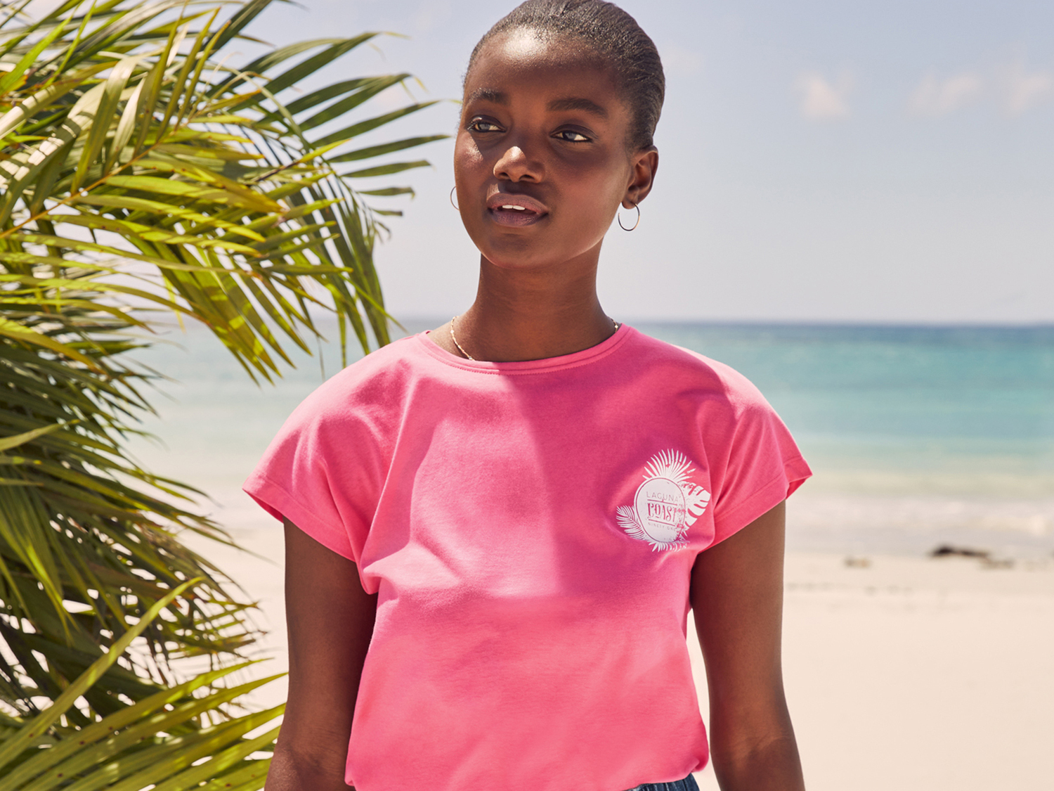T-shirt da donna Esmara, prezzo 4.99 &#8364; 
Misure: S-L 
- Puro cotone
Taglie ...