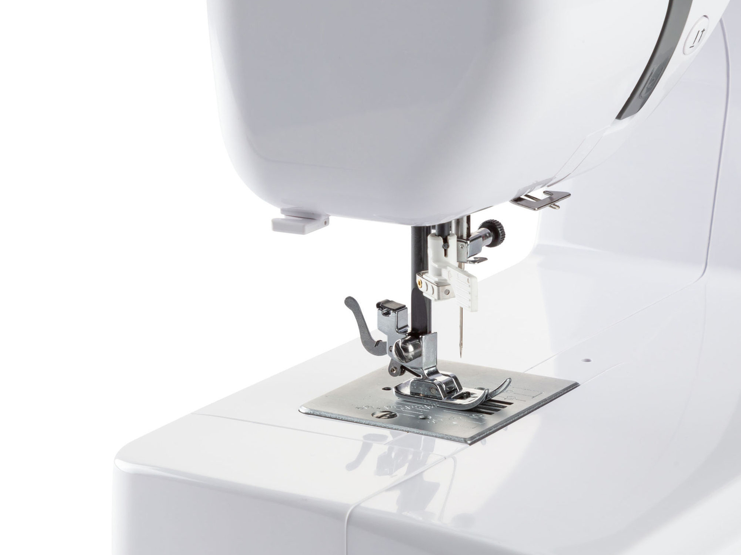 Macchina da cucire digitale Easymaxx MOd. st 700, prezzo 199.00 €
- Con 50 punti ...