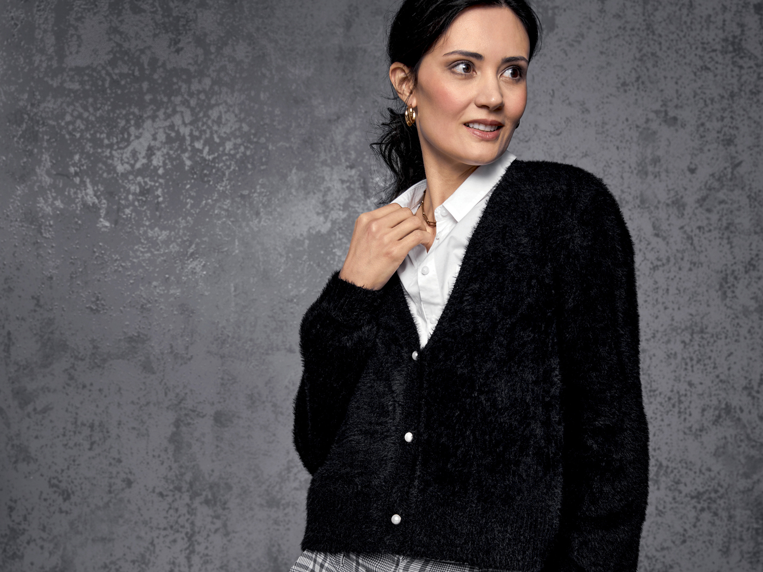 Cardigan da donna Esmara, prezzo 9.99 €
Misure: S-L
- -23%
Taglie disponibili
Caratteristiche
- ...