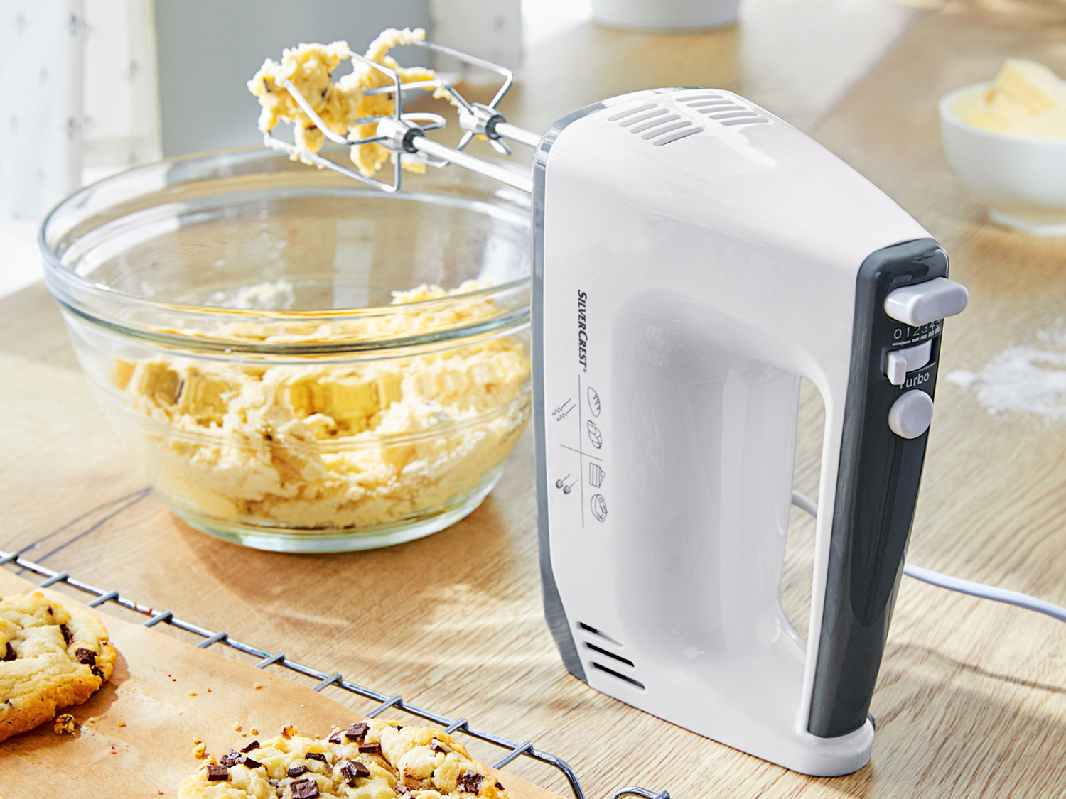 Sbattitore elettrico Silvercrest Kitchen Tools, prezzo 19.99 €
- Per ...