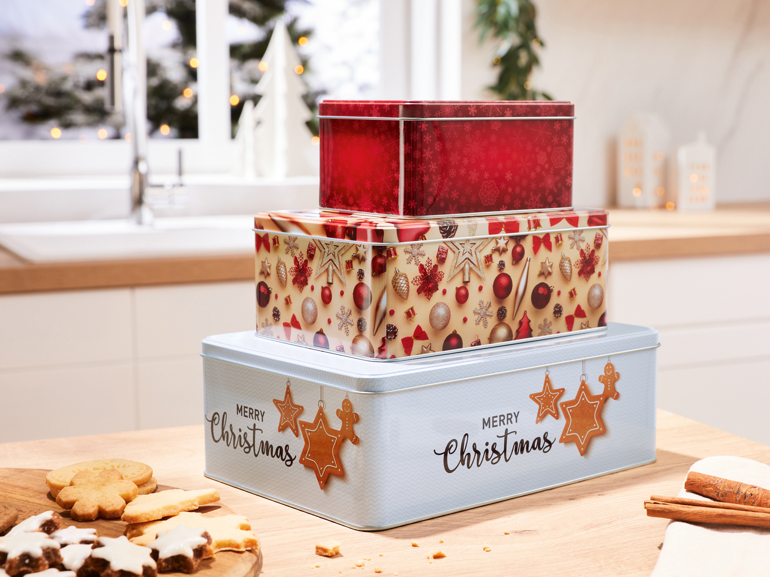 Set scatole per biscotti in latta Ernesto, prezzo 7.99 &#8364; 
3 pezzi 
- Set ...