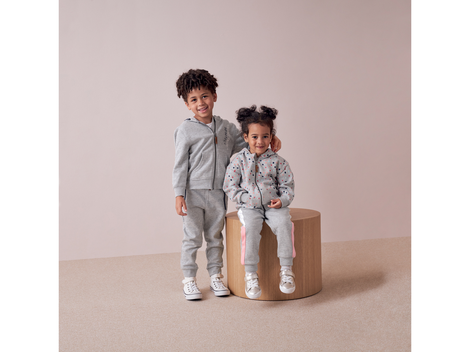 Felpa da bambina Lupilu-new, prezzo 8.99 &#8364; 
Misure: 2-8 anni 
- Morbidissimo ...