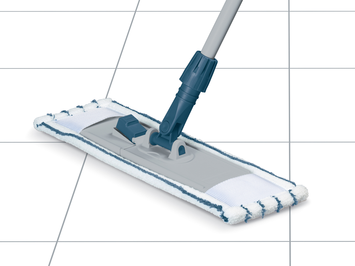 Lavapavimenti con manico telescopico AquaPur, prezzo 8.99 €
- Manico ...