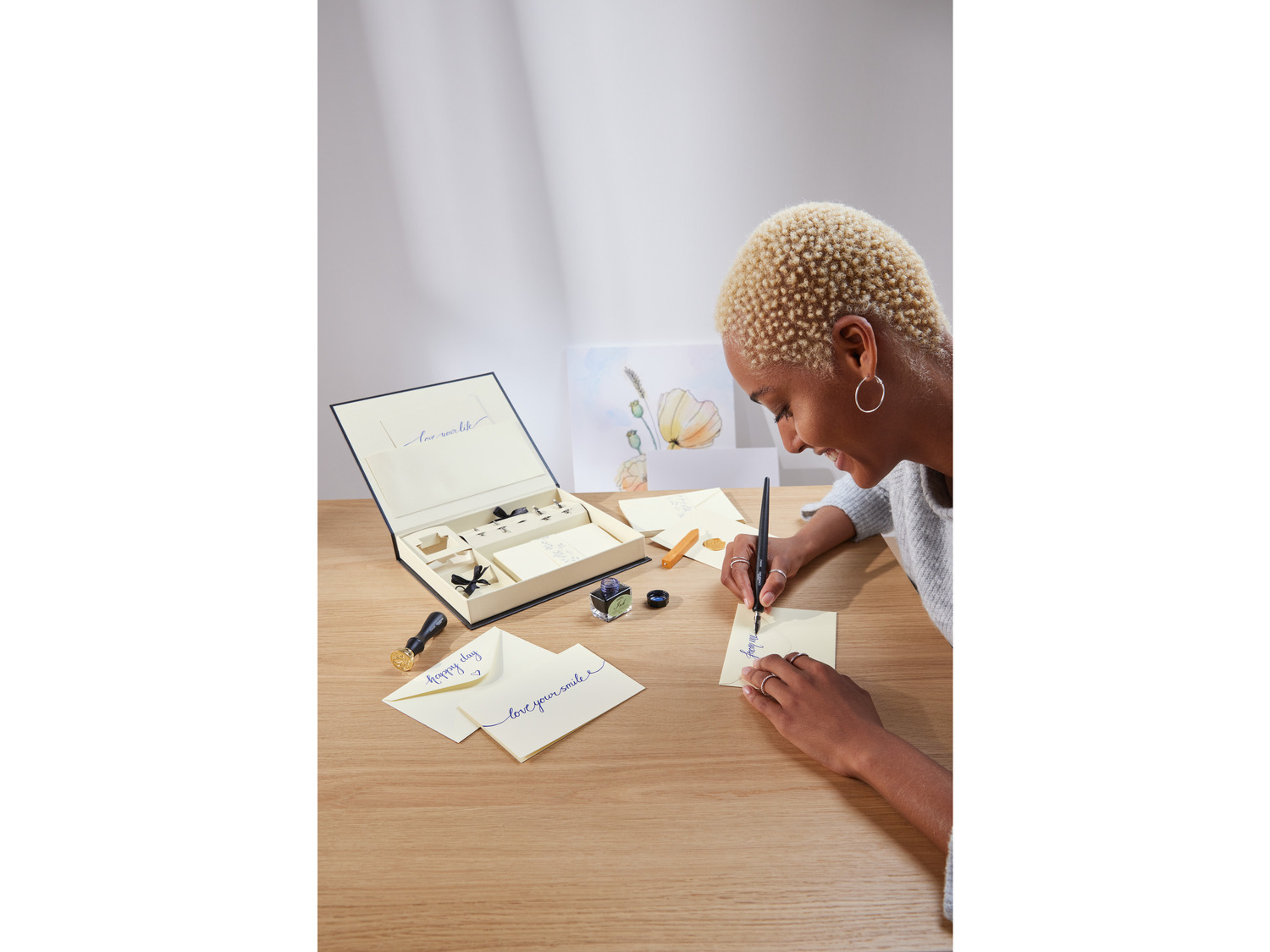 Set per scrittura Crelando, prezzo 11.99 &#8364; 
30 pezzi 
In dotazione:
- ...