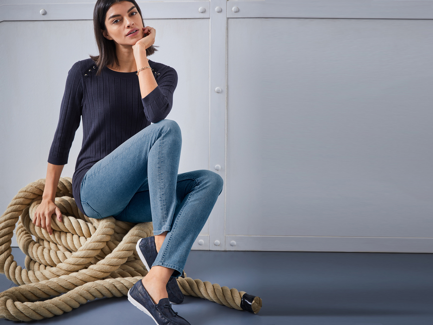 Pullover da donna Esmara, prezzo 9.99 €
Misure: S-L
Taglie disponibili
Caratteristiche
- ...