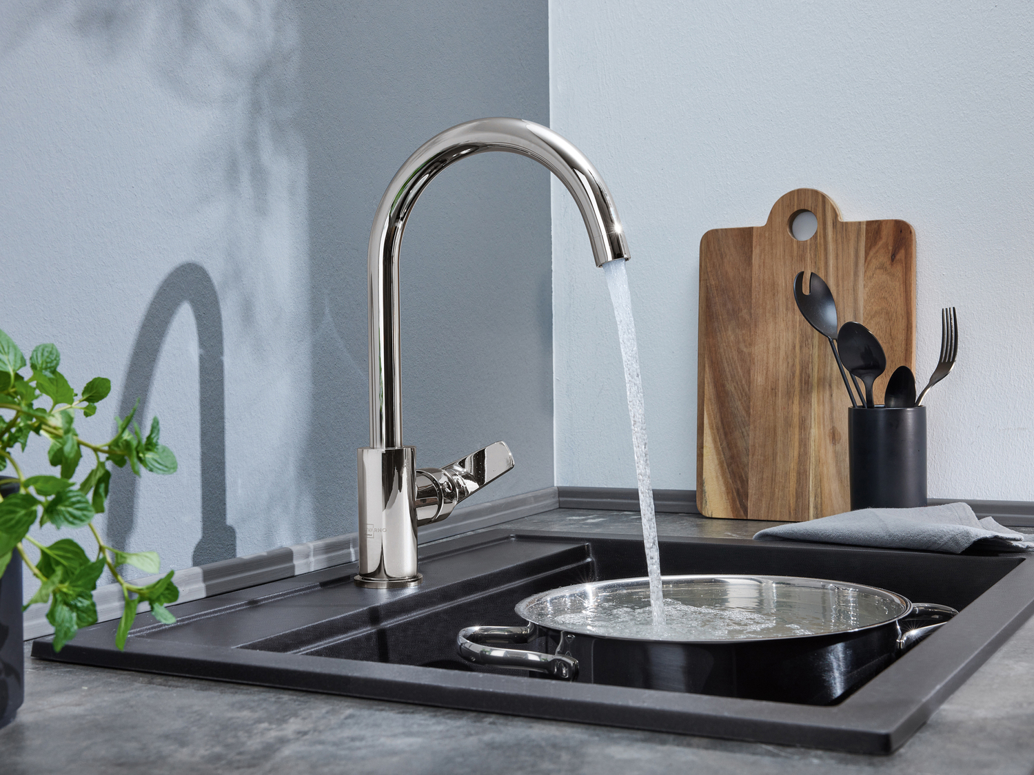 Miscelatore per cucina Livarno, prezzo 24.99 €
- Funzione risparmio acqua ...