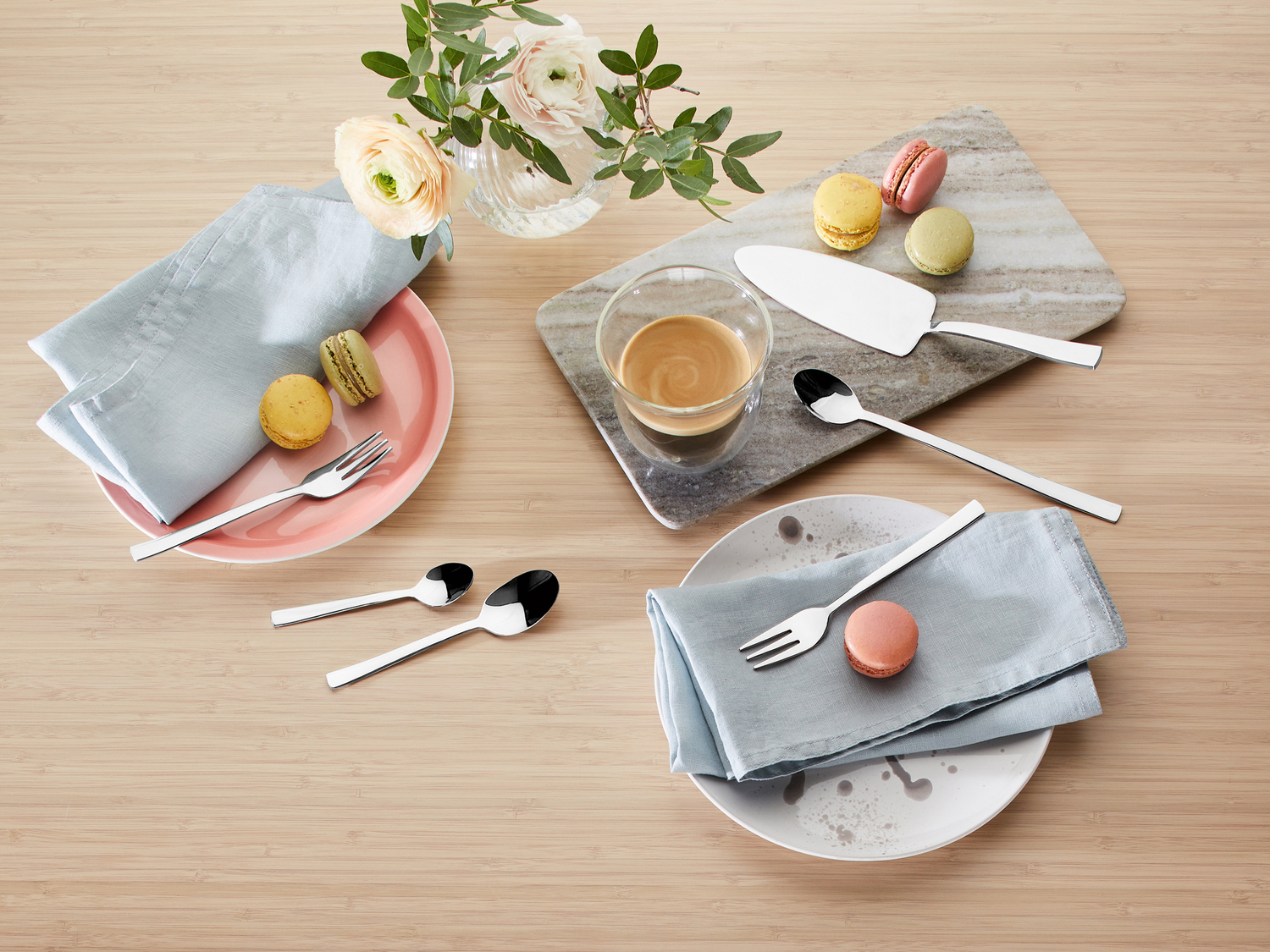 Set posate Ernesto, prezzo 3.99 €
2, 4 o 6 pezzi
- In acciaio inox
- ...